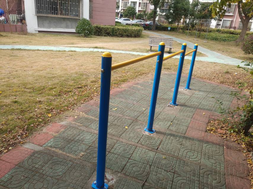 擱腿杠