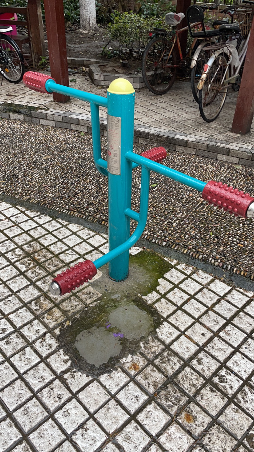 四級(jí)壓腿按摩器