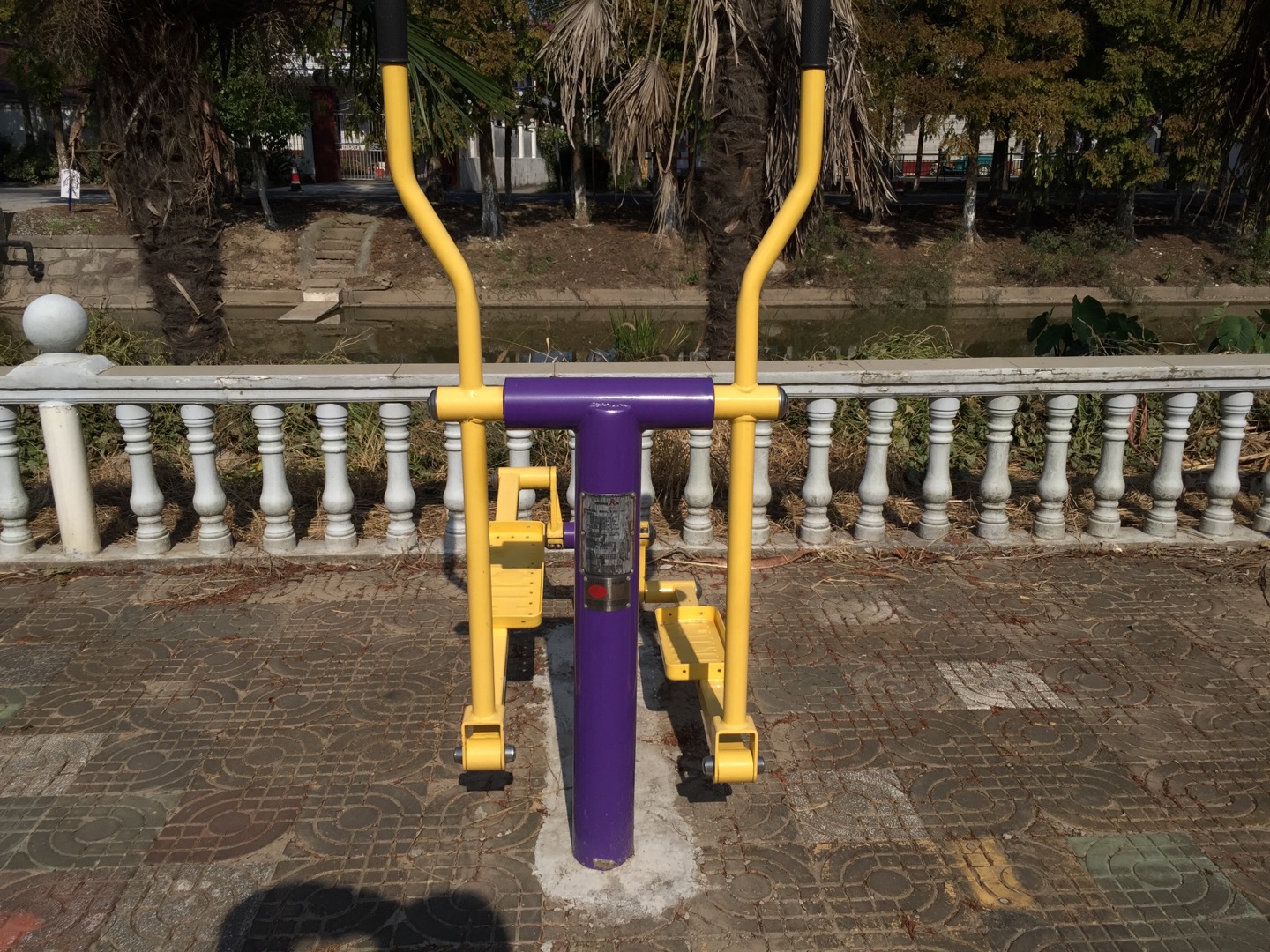 橢圓機(jī)