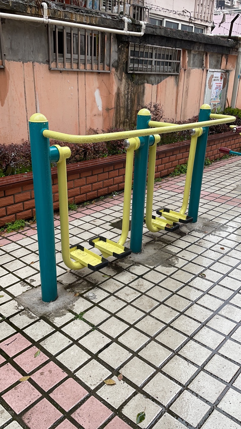 二位智能太空漫步機