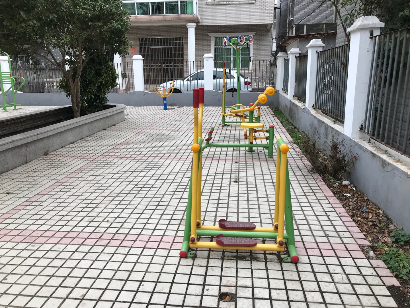 顧三村七隊健身點(diǎn)