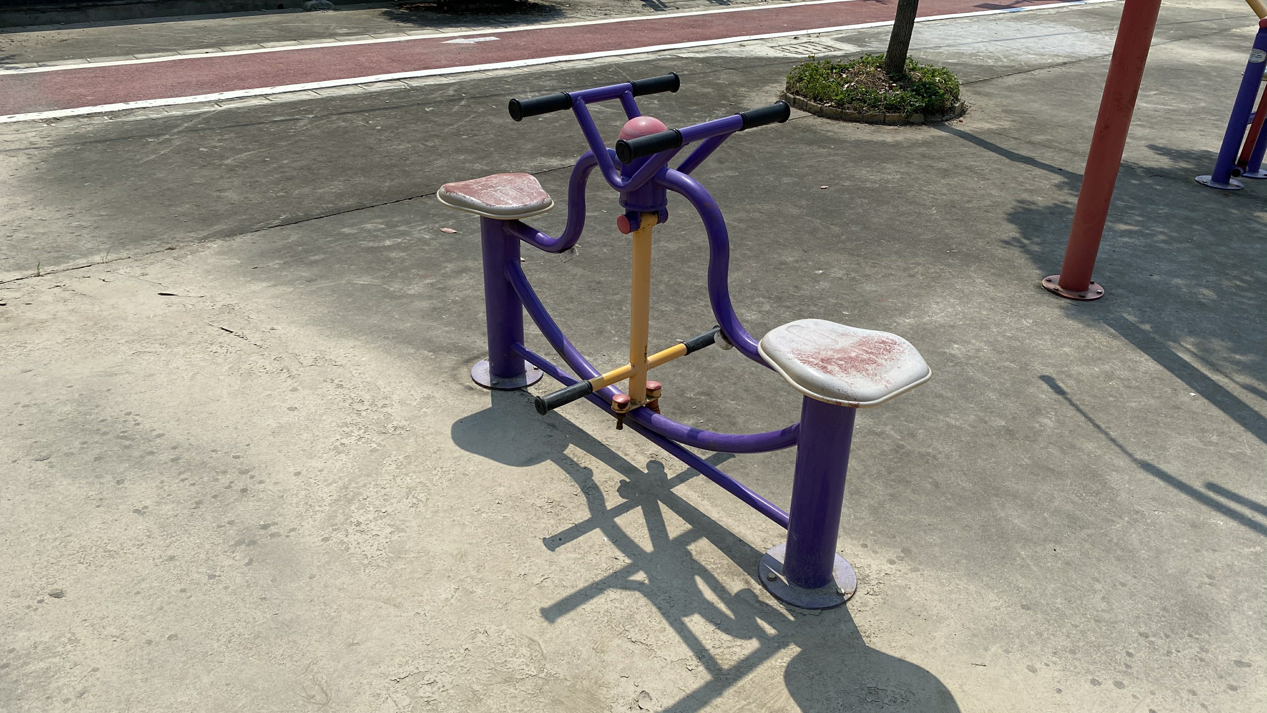 下肢訓練器