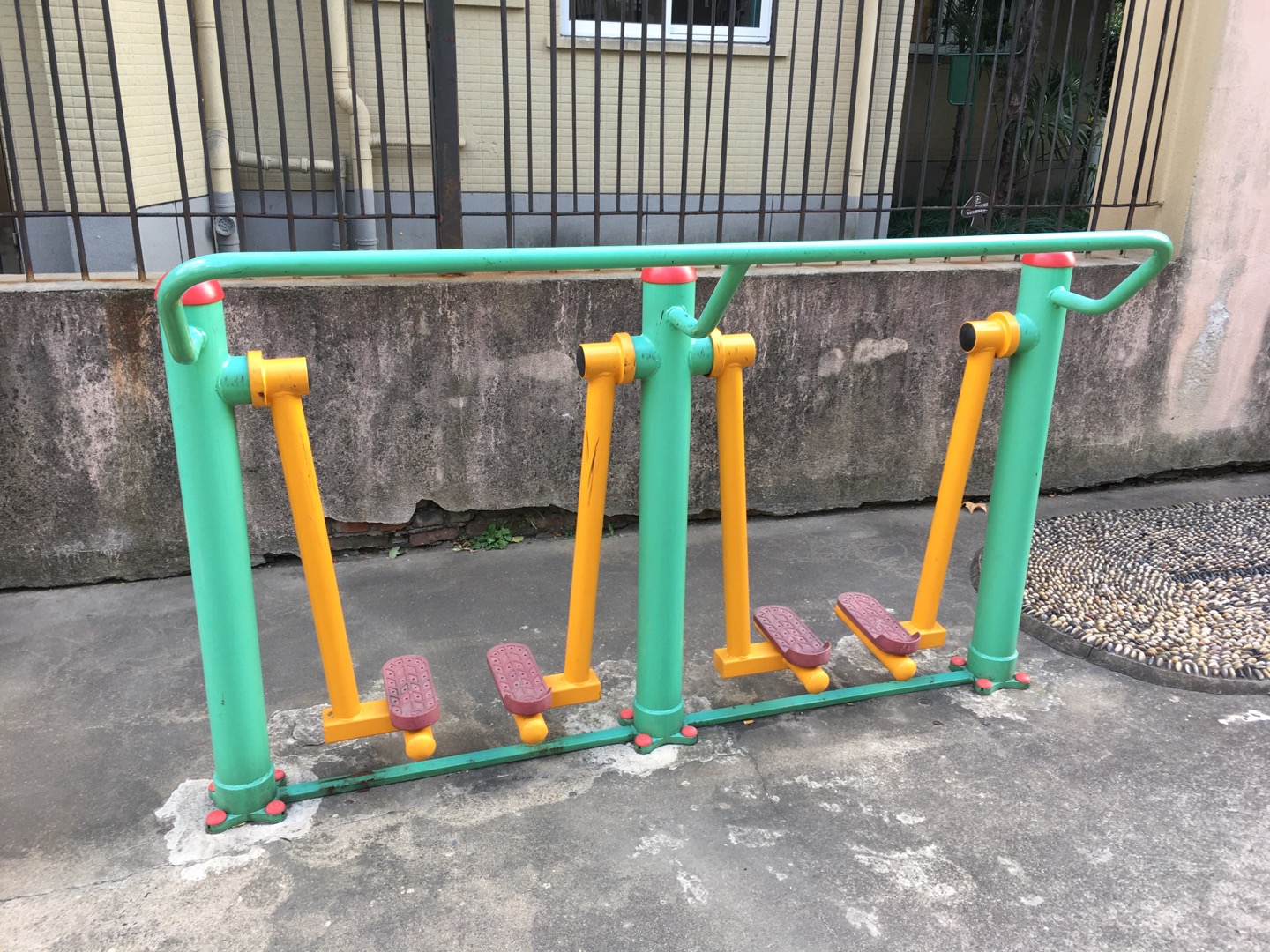 兩聯(lián)漫步機(jī)