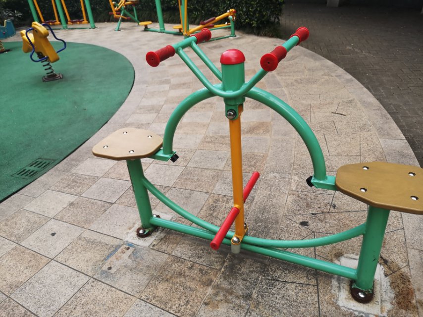下肢康復器