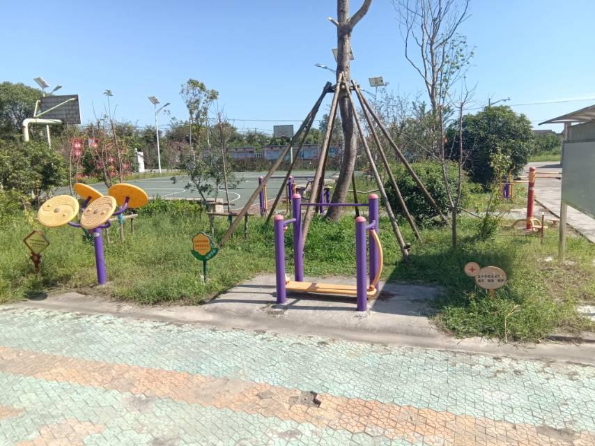 龍躍村健身點