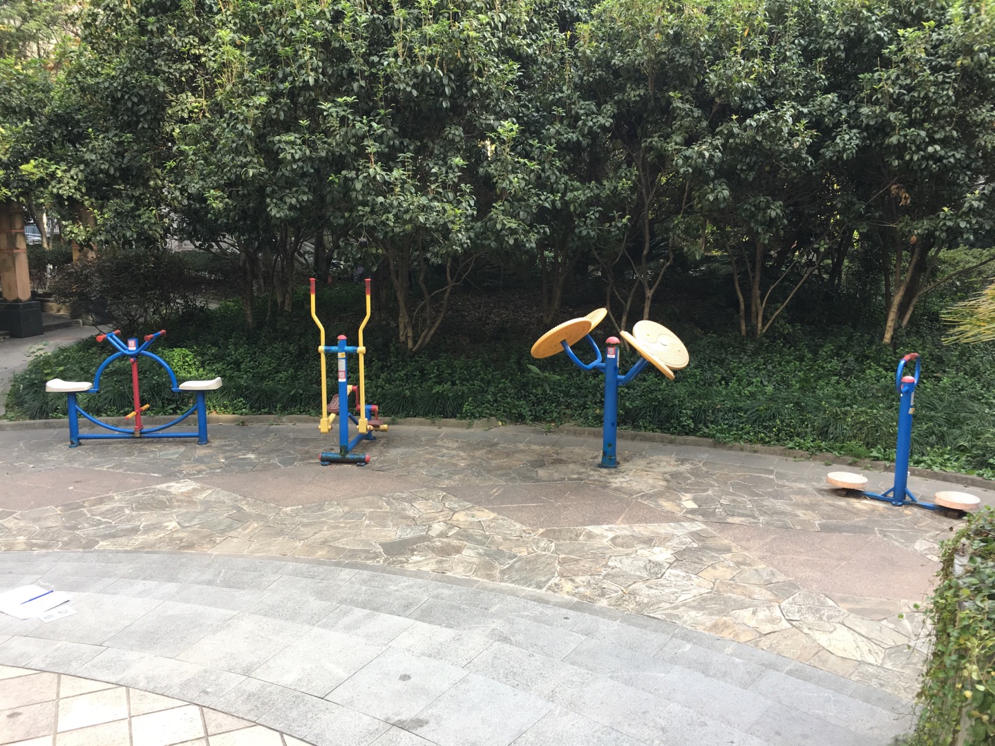 真如街道中鼎豪園健身苑點(diǎn)（44號）