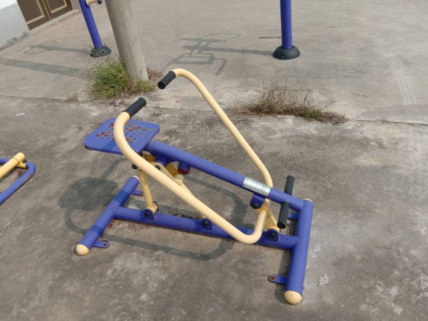 劃船訓練器