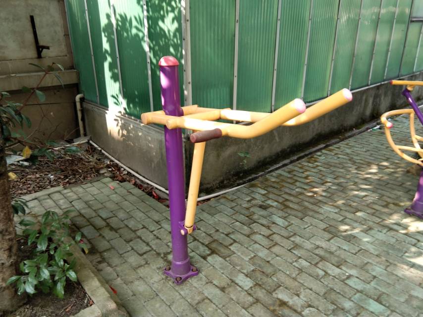 上肢鍛煉器