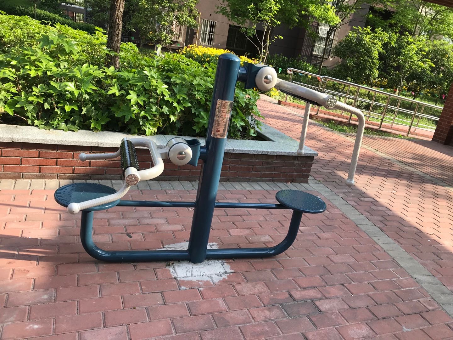 頸腰按摩器