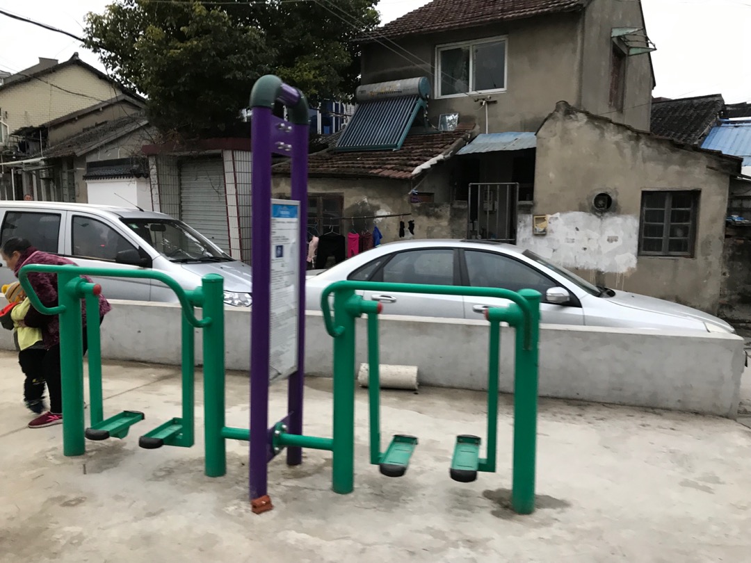 雙位健騎機