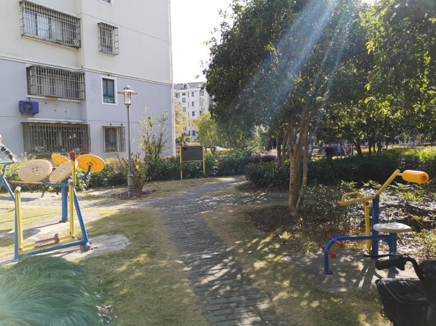 江苑居委健身苑點