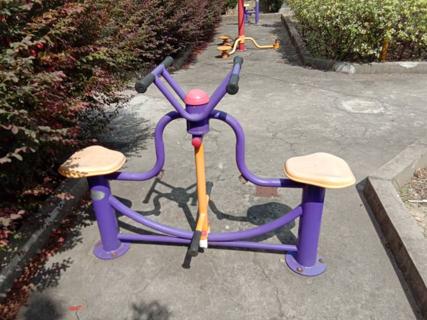 下肢康復(fù)器