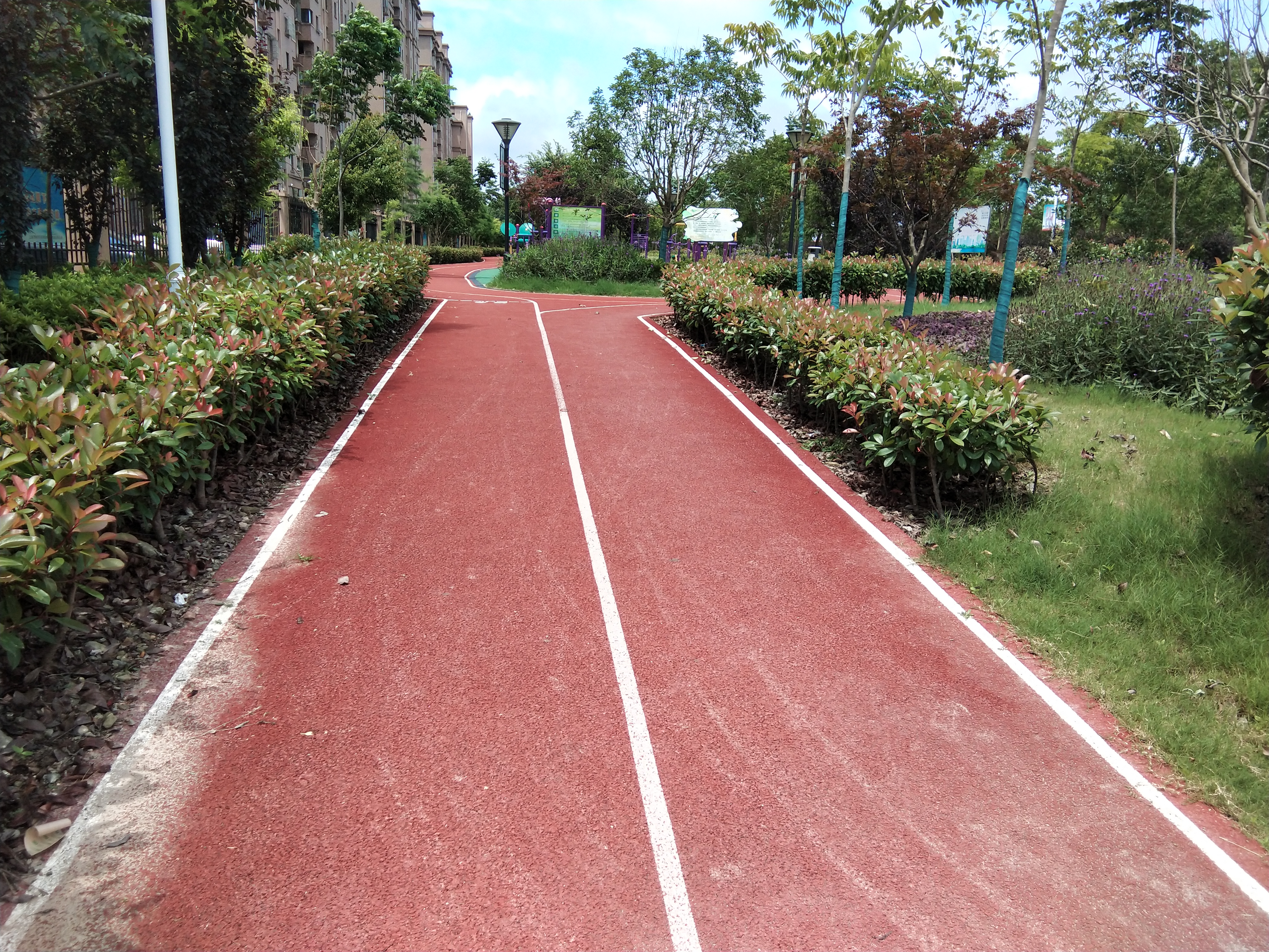 海灣鎮(zhèn)明城新苑百姓健身步道