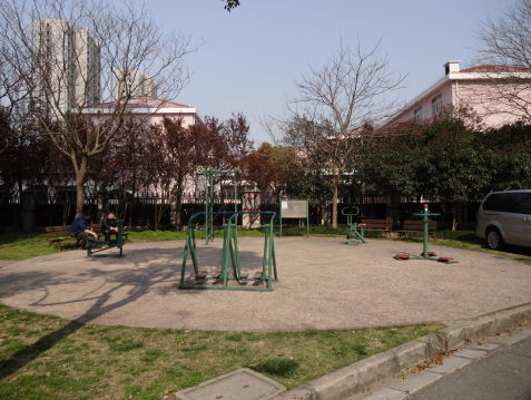 富特三村健身點5