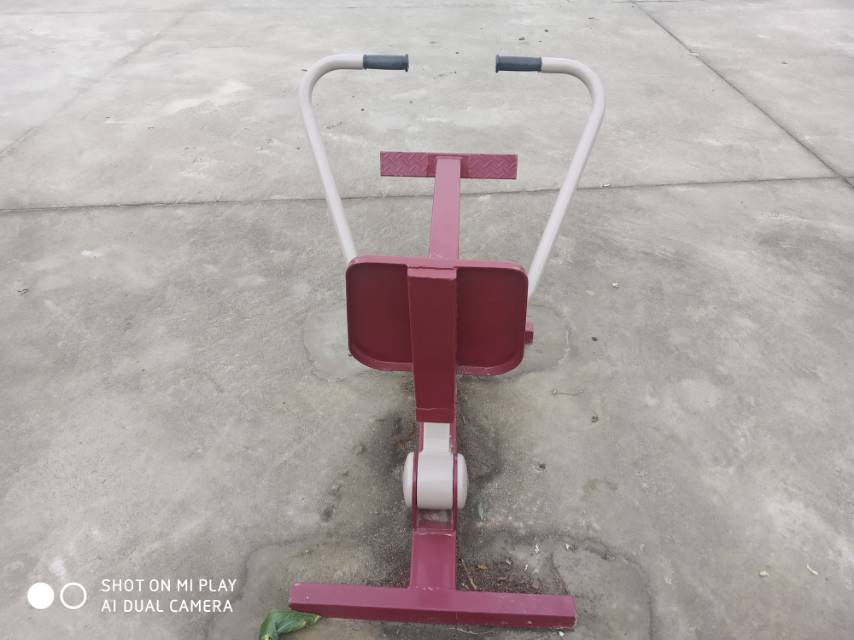 劃船器