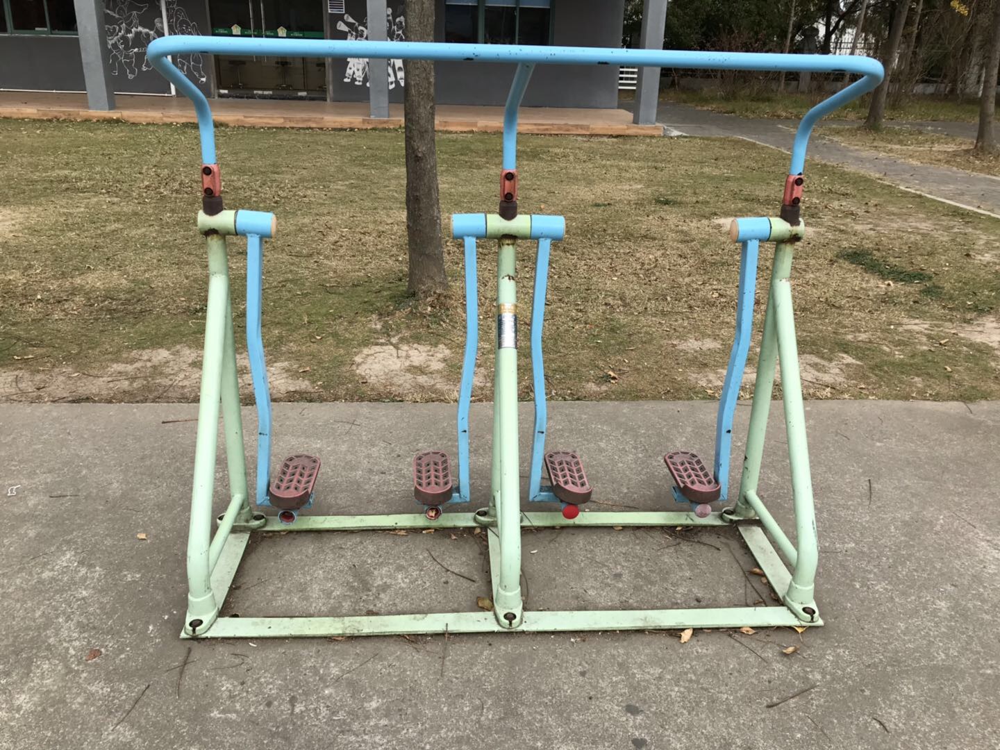太空漫步器