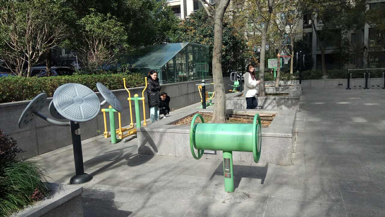 長(zhǎng)征家苑市民益智健身苑點(diǎn)