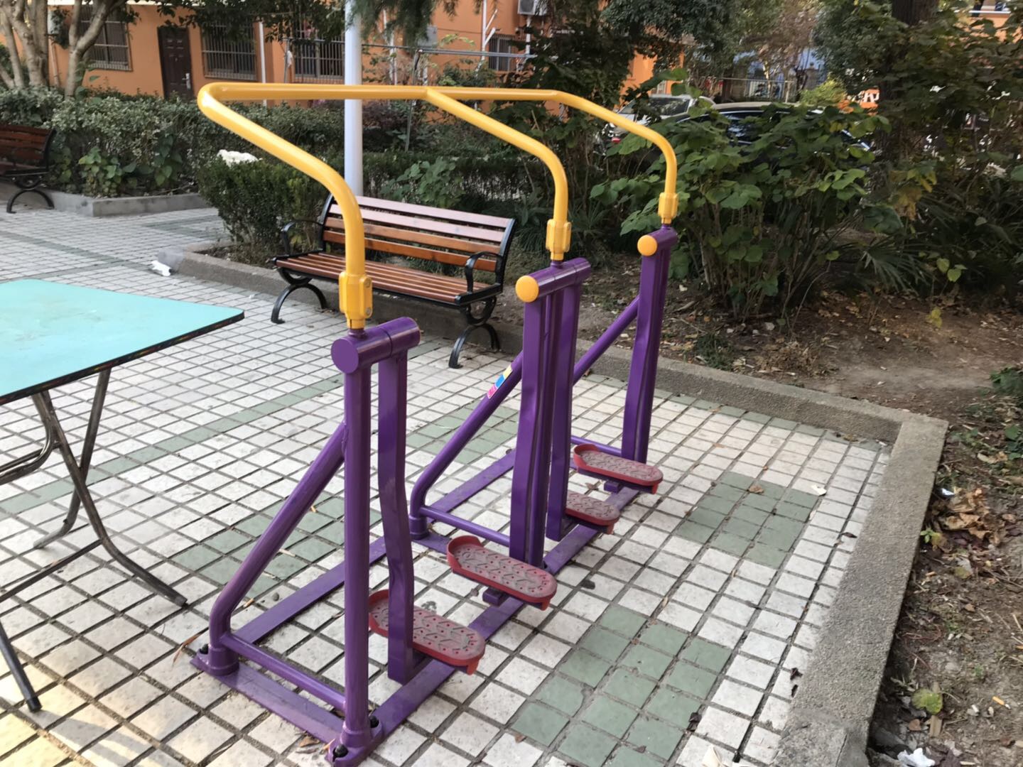 太空漫步器
