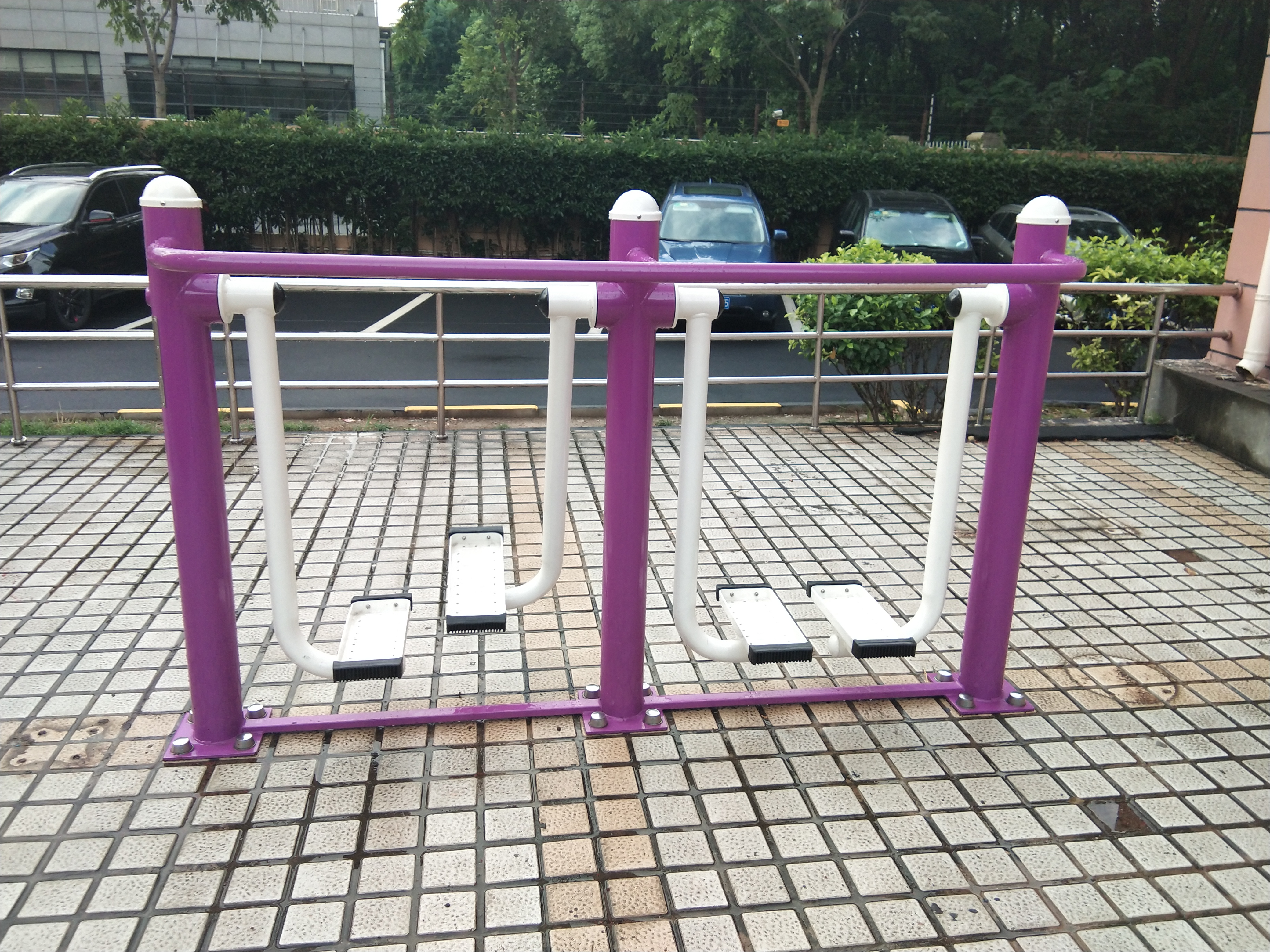 雙位漫步機