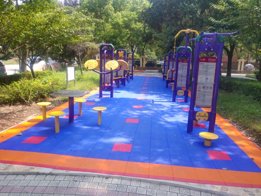 昌鑫世紀(jì)園市民益智健身點