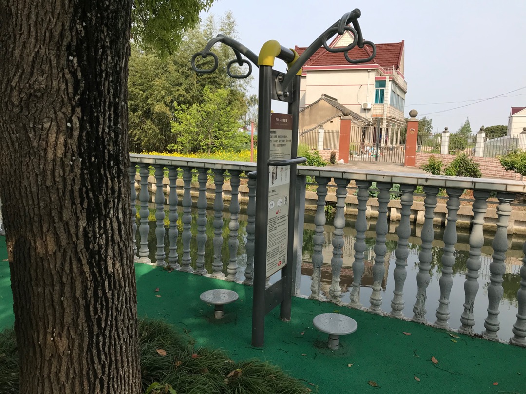 轉(zhuǎn)腰器