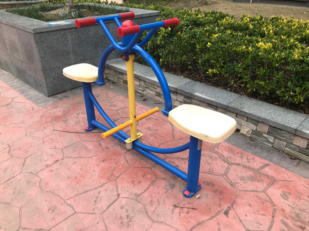 下肢康復器