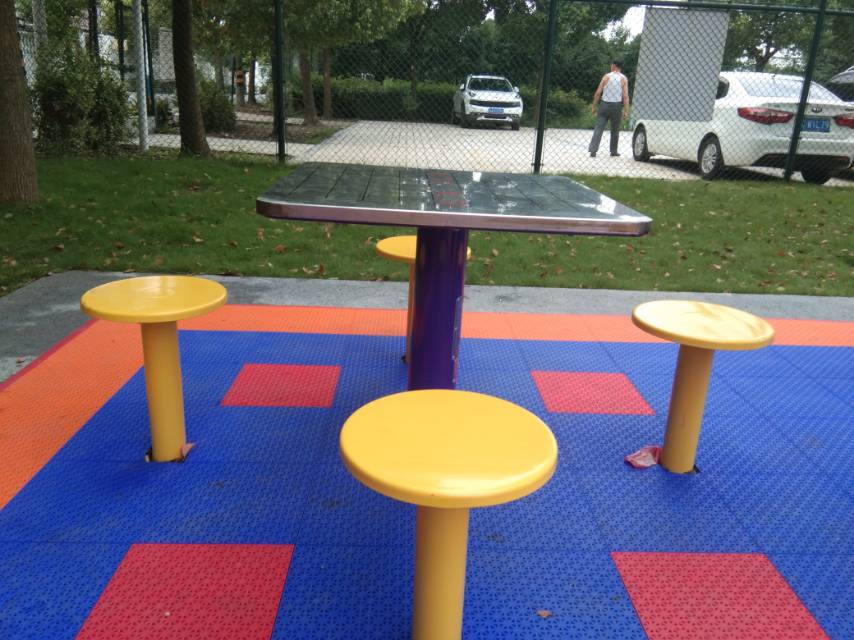 棋牌桌