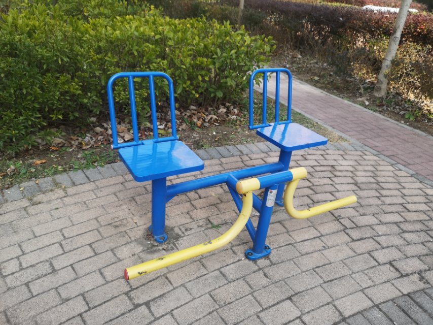 下肢訓練器