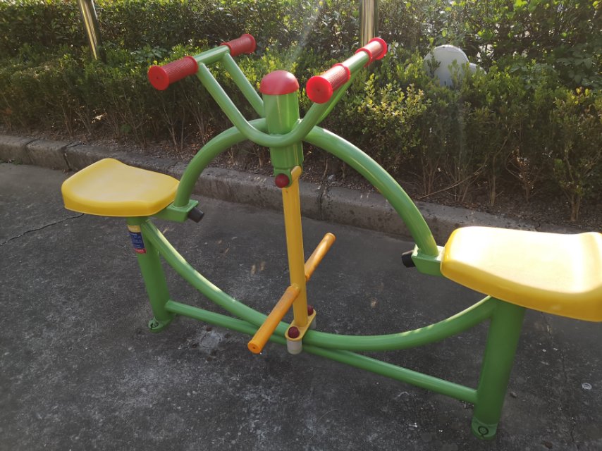 下肢康復器