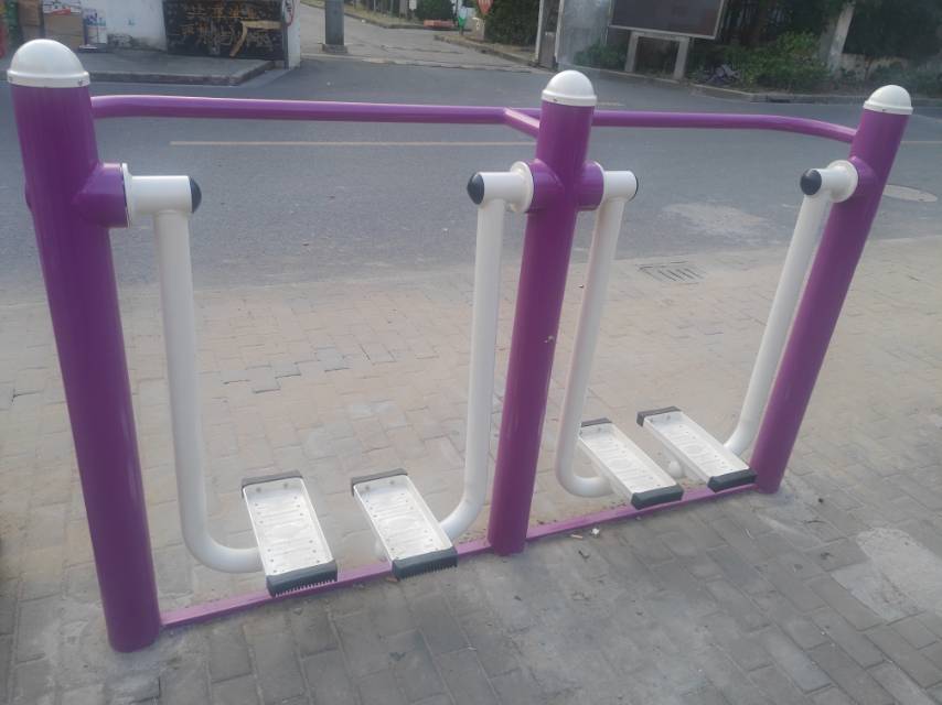 雙位漫步機