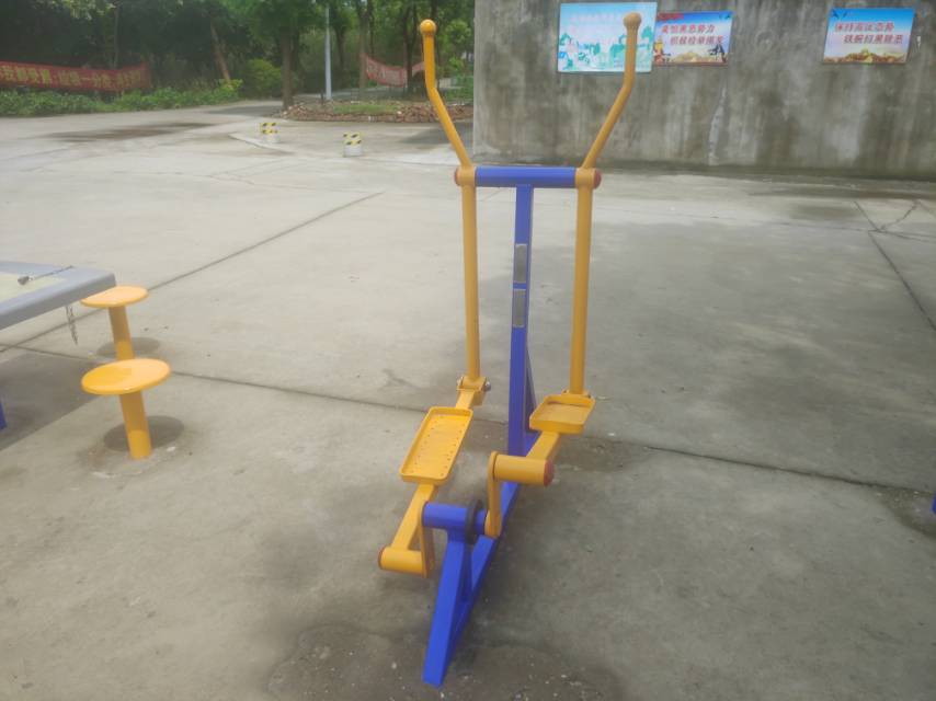 室外橢圓機