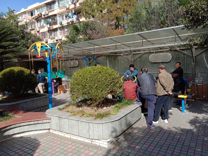 塘東居委市民益智健身點(diǎn)1