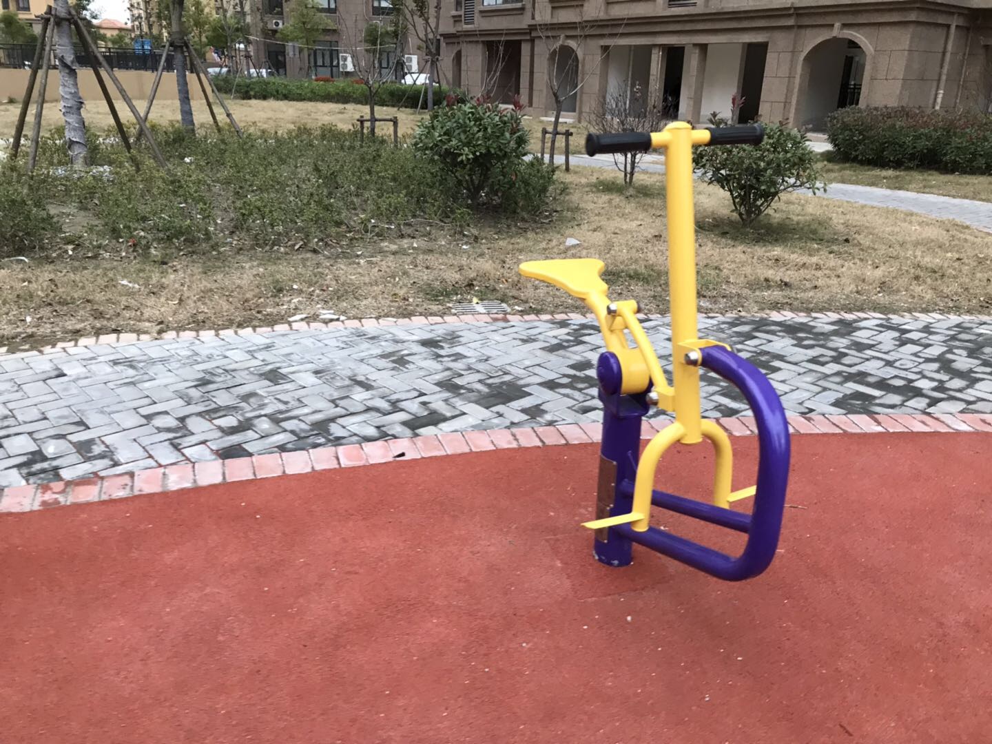 健騎機
