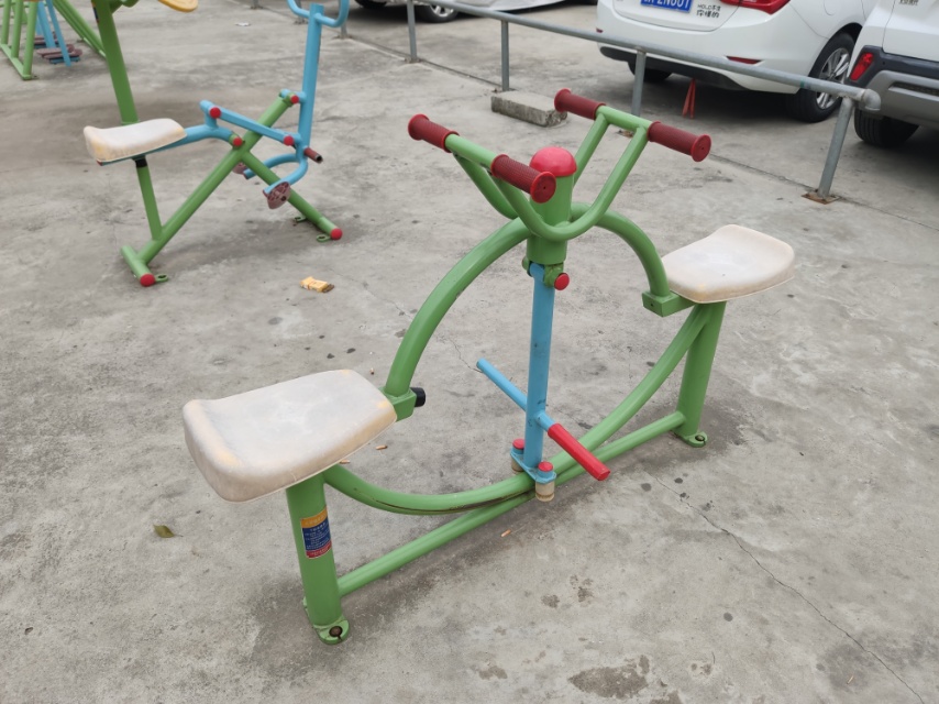 下肢康復器