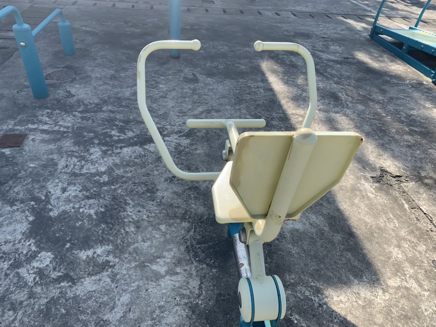 劃船器