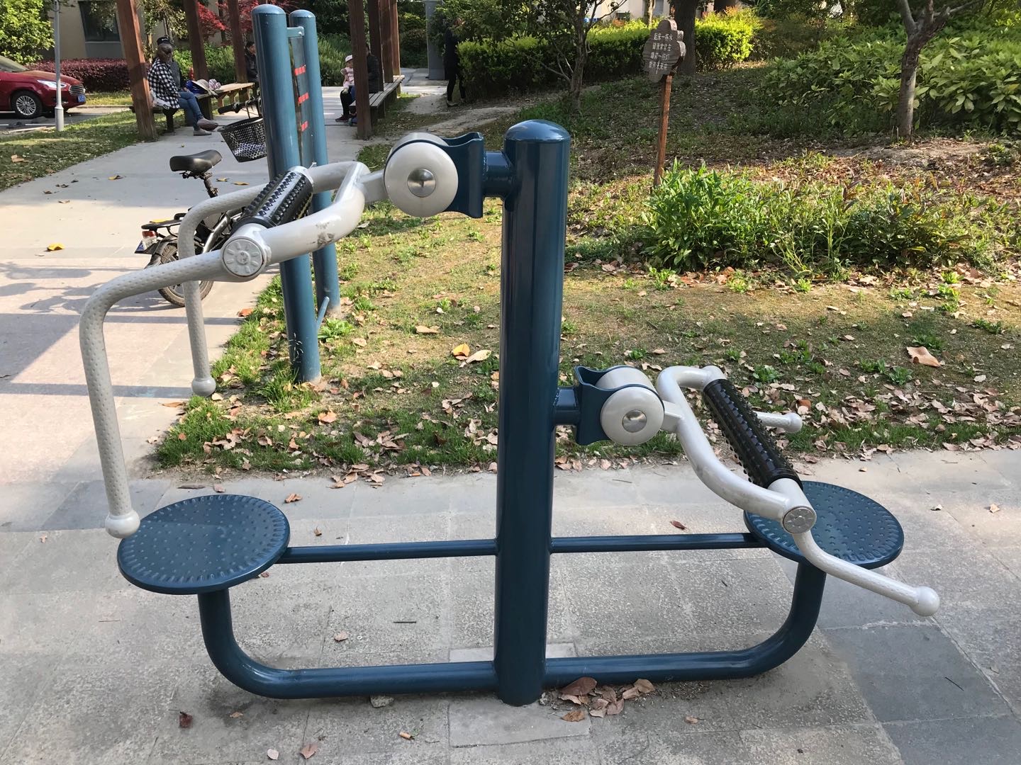 頸腰按摩器