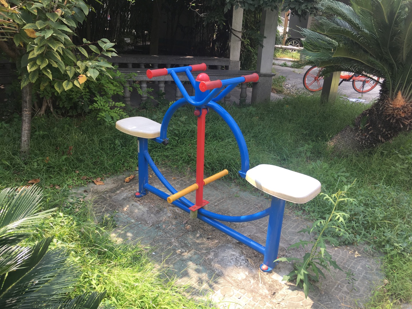 下肢康復器