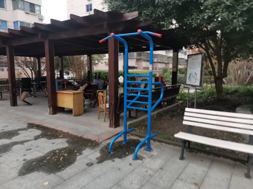 多功能鍛煉器
