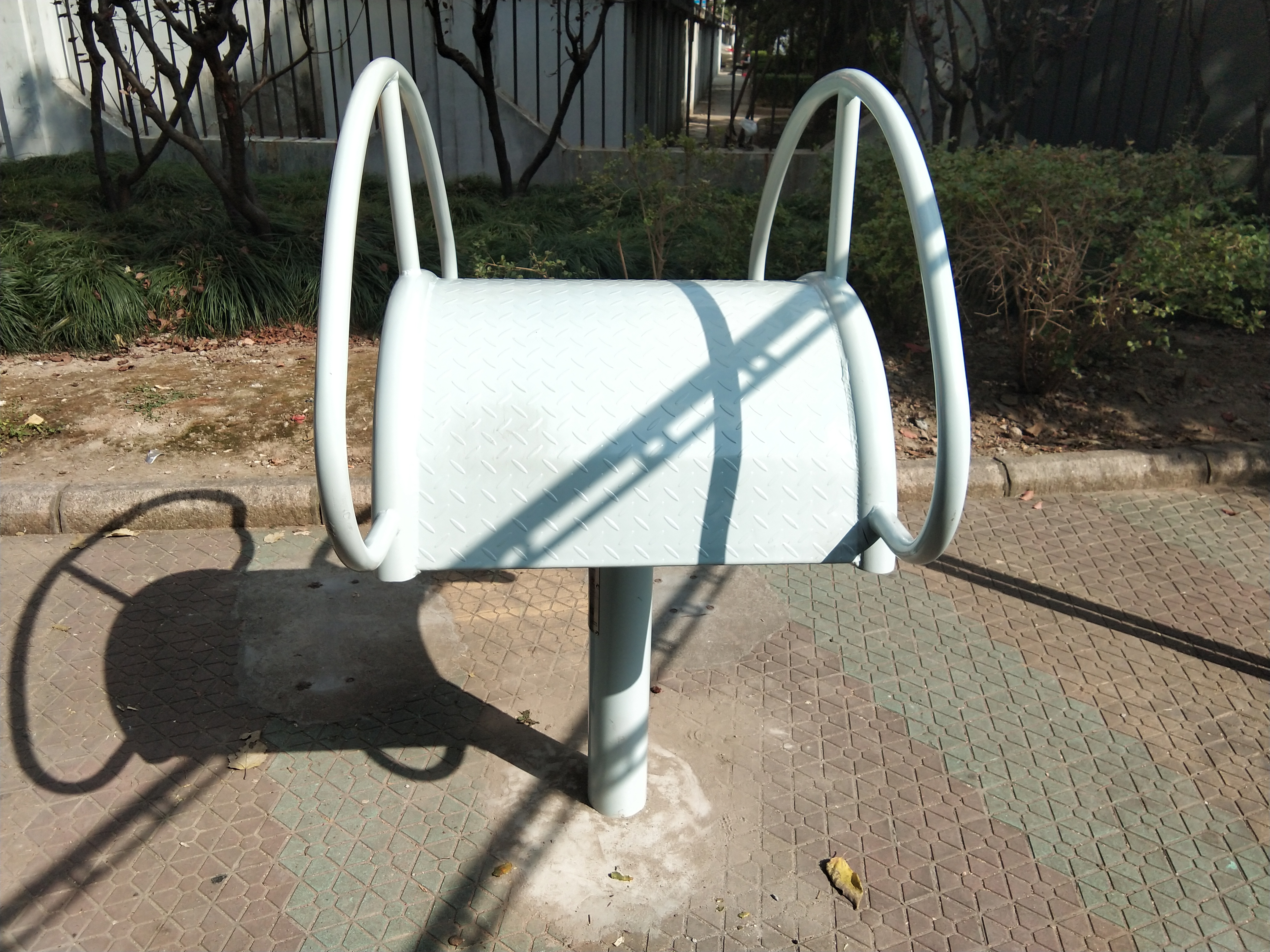 伸腰器