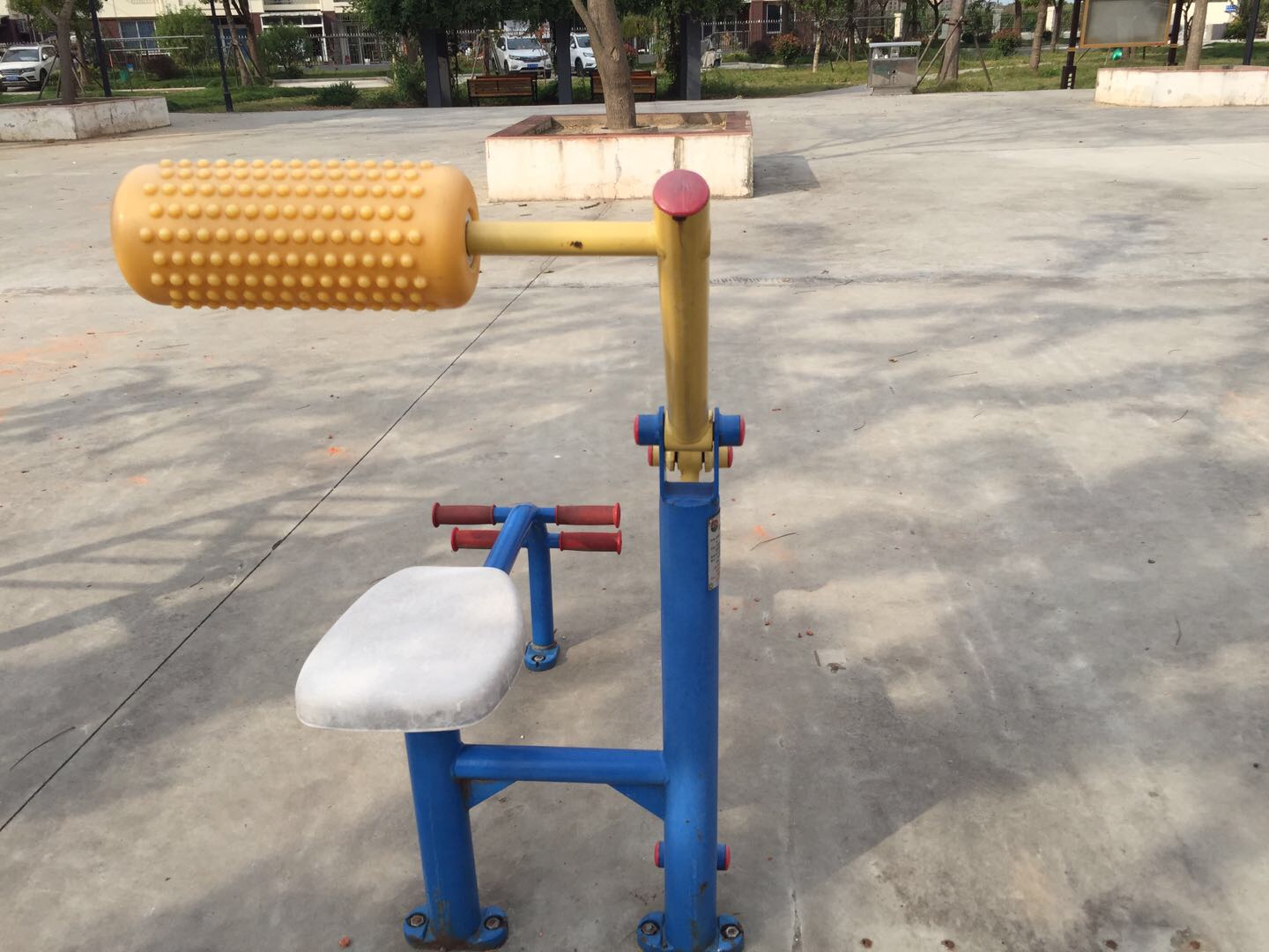 腹背鍛煉器