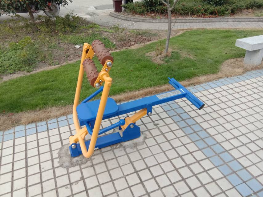 腹背屈伸/劃船訓練器