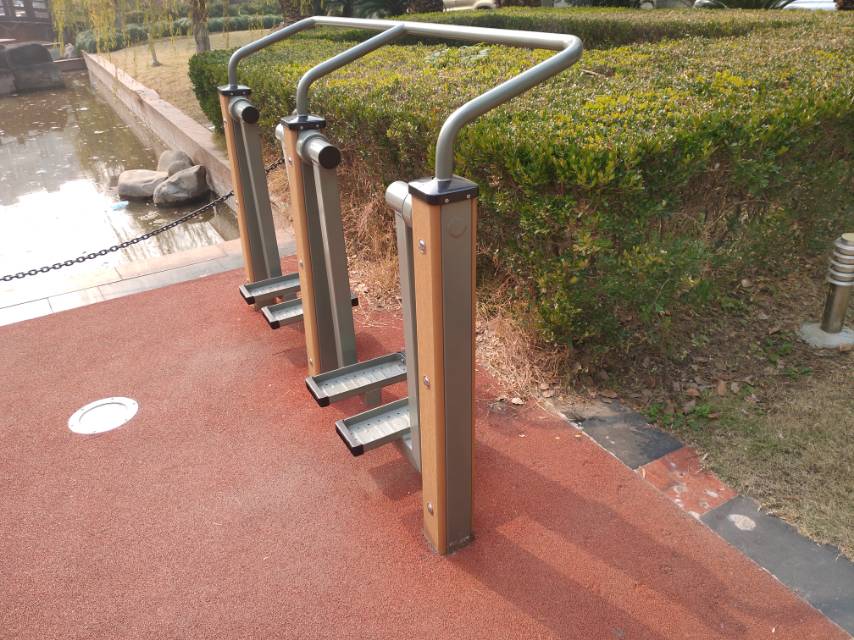 雙位漫步機