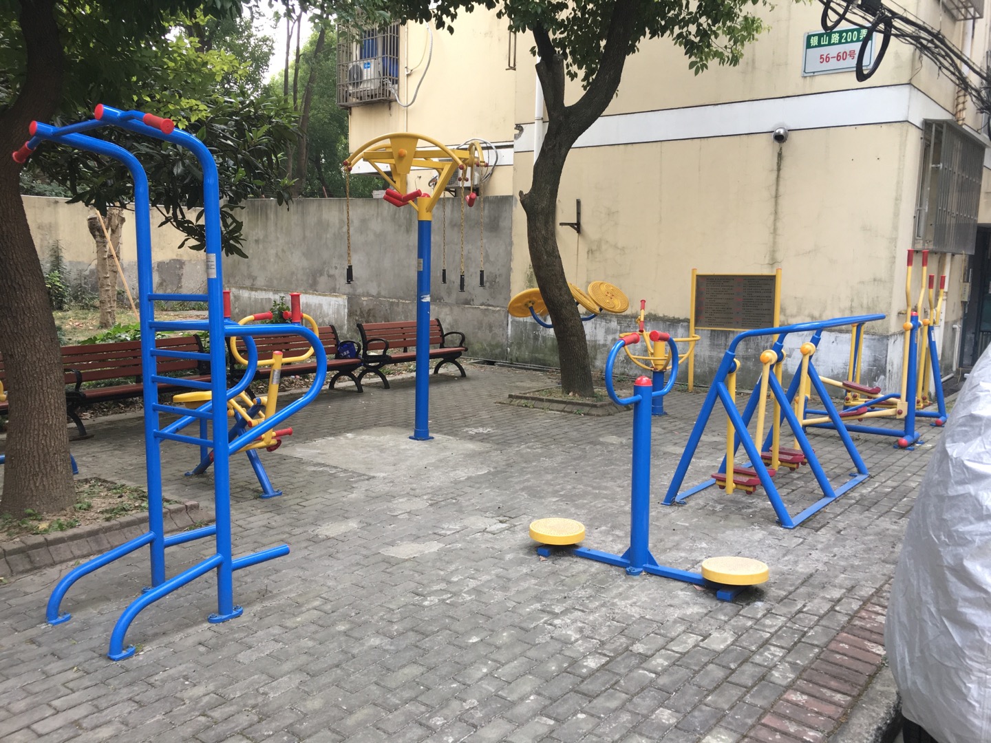 銀山五居銀山小區(qū)健身點