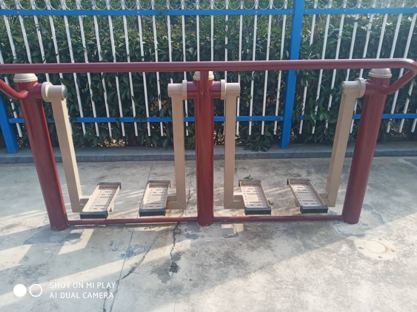 雙人漫步器