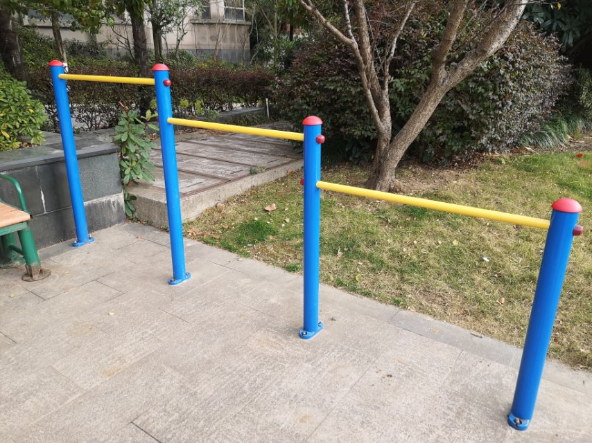 壓腿杠