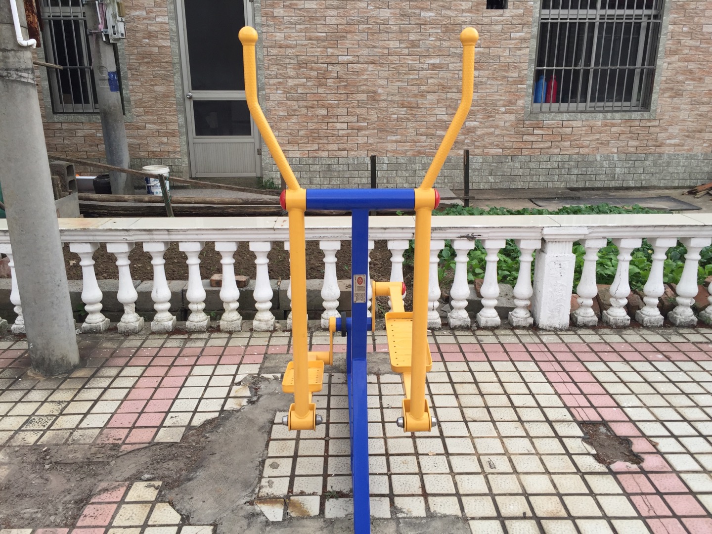 室外橢圓機