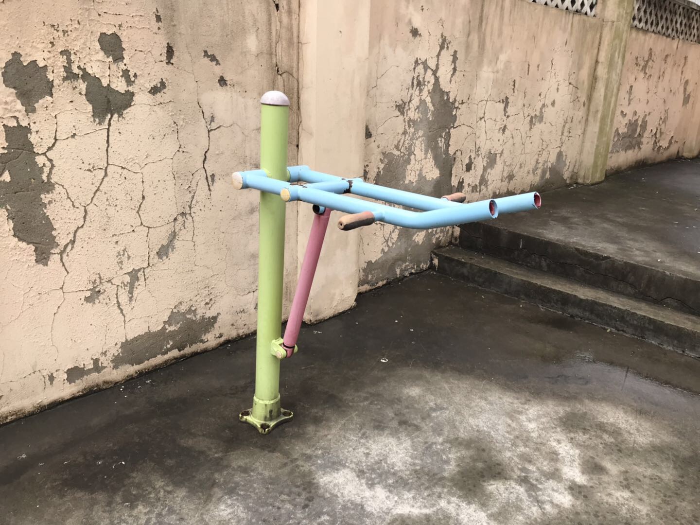上肢鍛煉器