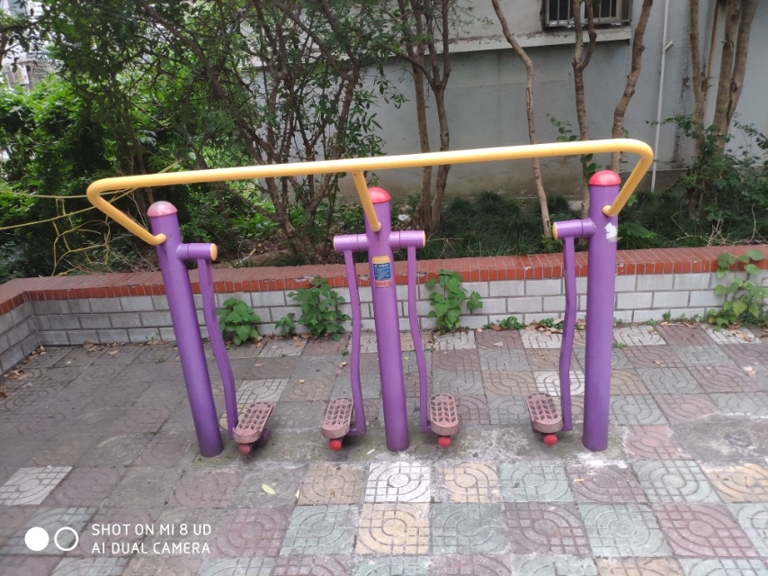 太空漫步器