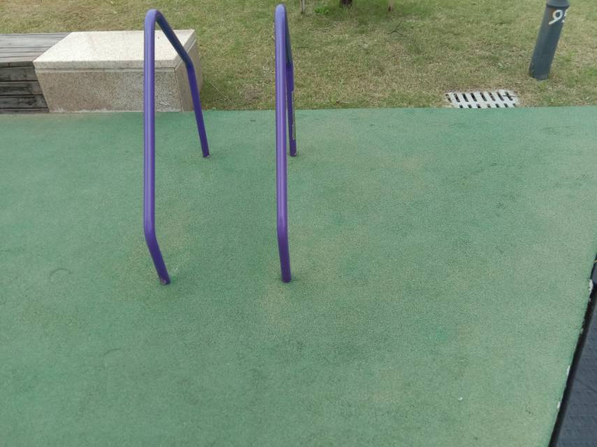 俯臥撐架