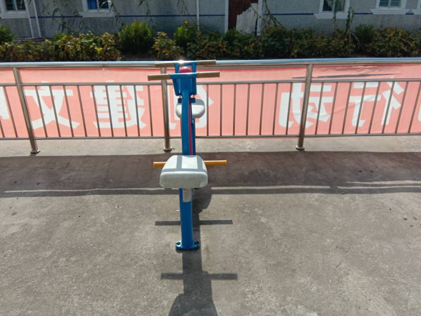 下肢鍛煉器